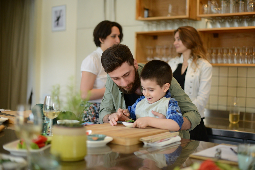 2017 Father’s Day masterclass at Culinarium Cooking School, in the framework of the MenCare campaign in Georgia. Photo by Demetre Datiashvili for UNFPA Georgia.